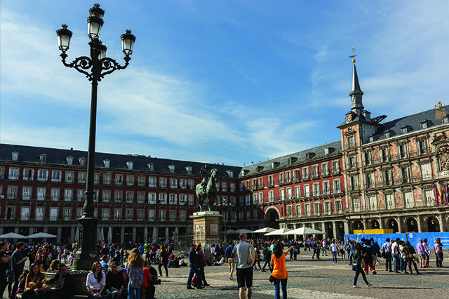 Madrid's Cortes and Centro