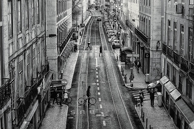explore Lisbon 