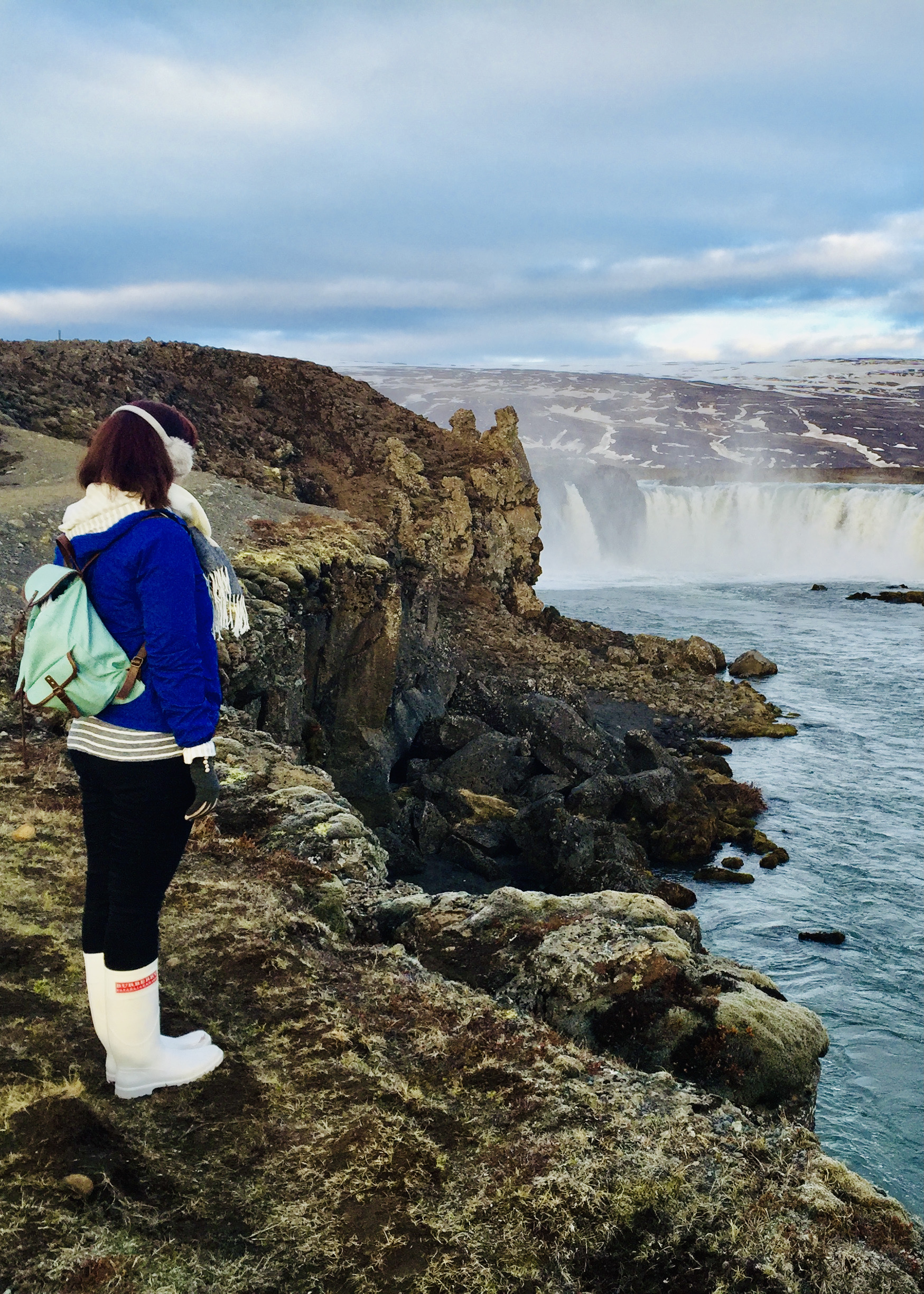 Exploring Godafoss : Dawn at the Waterfall of the Gods