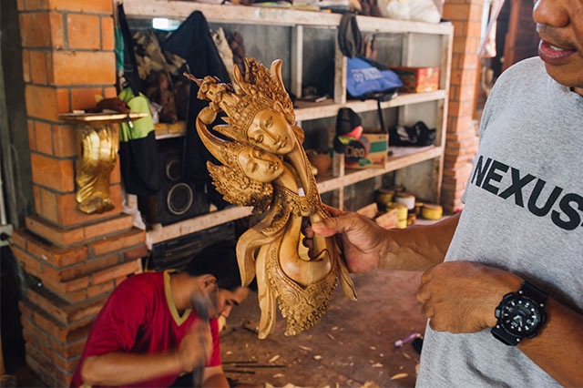 Ubud's wood carvers Bali