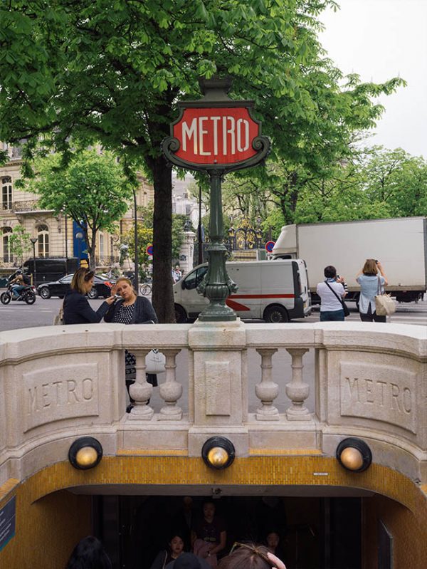 Old Favorites + New Spots : A Stroll through Paris’ Left Bank
