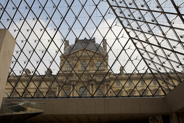 top things to do in Paris Louvre