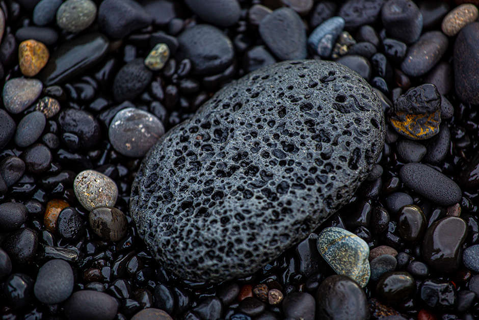 black sand beaches in Vik Iceland