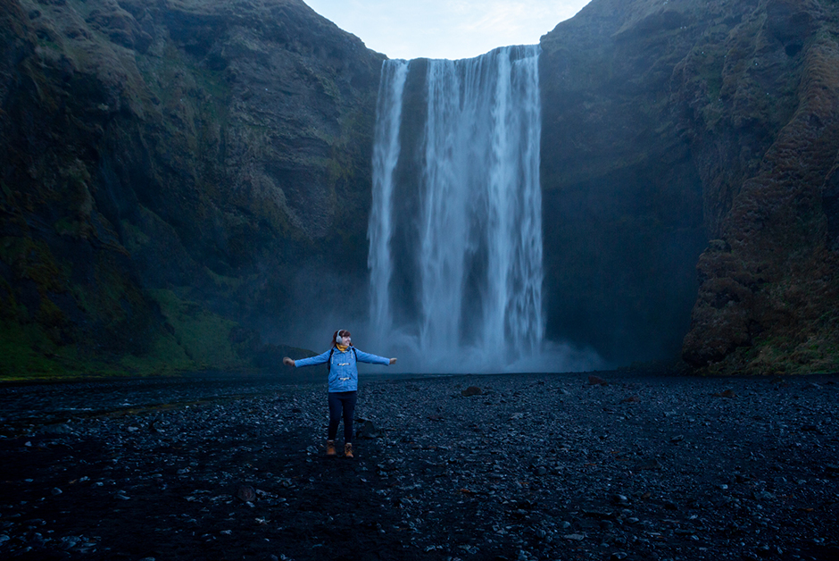 skogafoss under the midnight sun