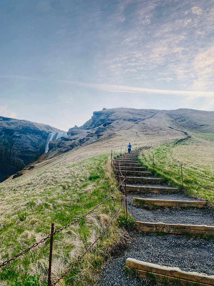 skogafoss under the midnight sun