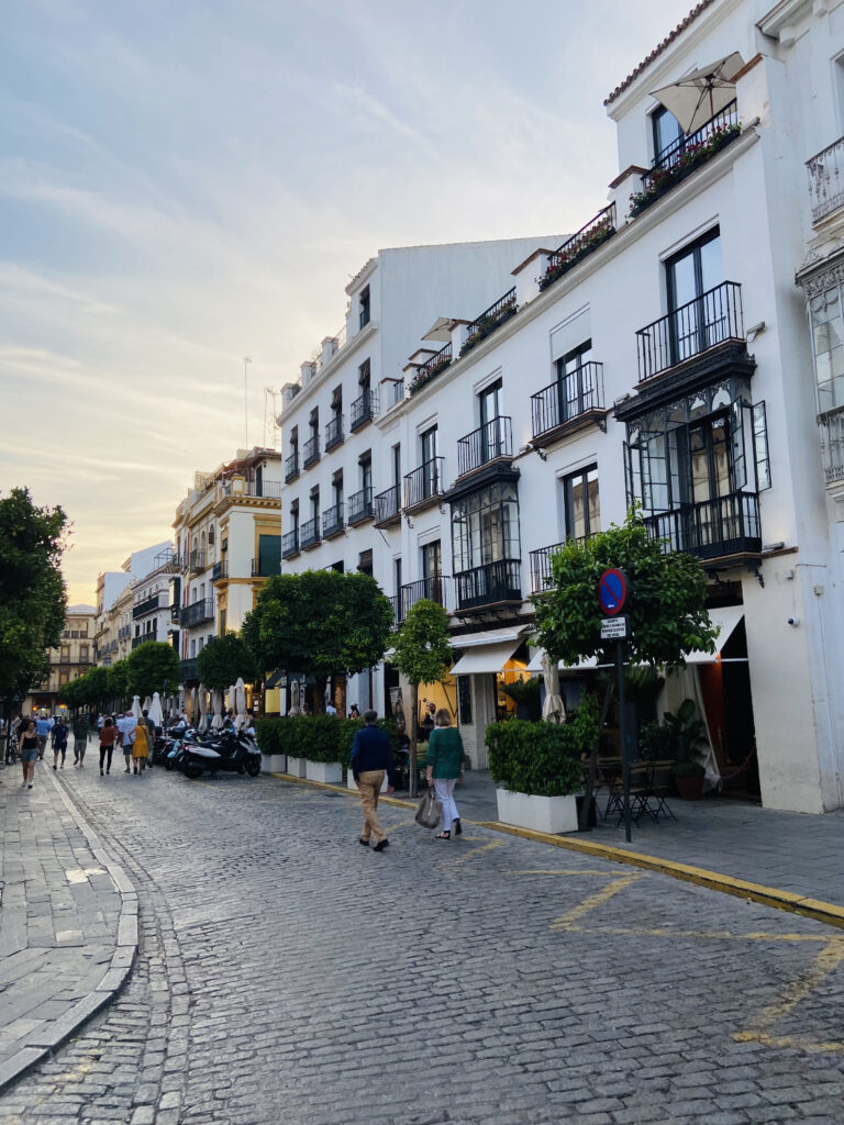 AirBnB apartment review in Sevilla Spain