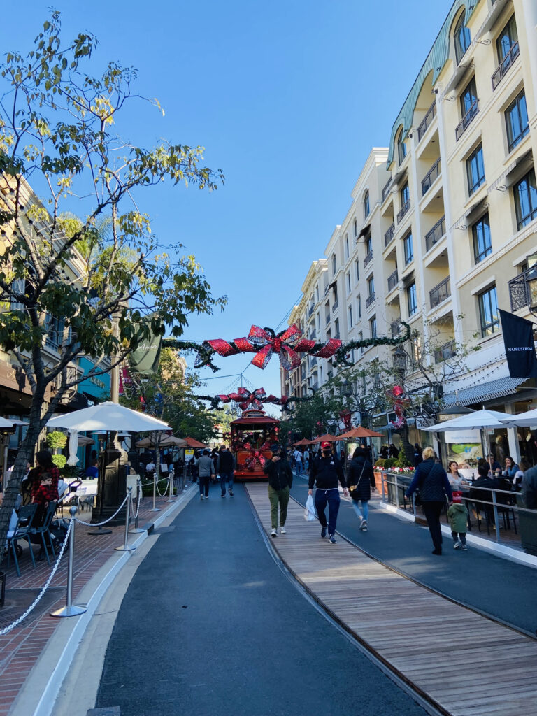 Glendale Americana at Brand