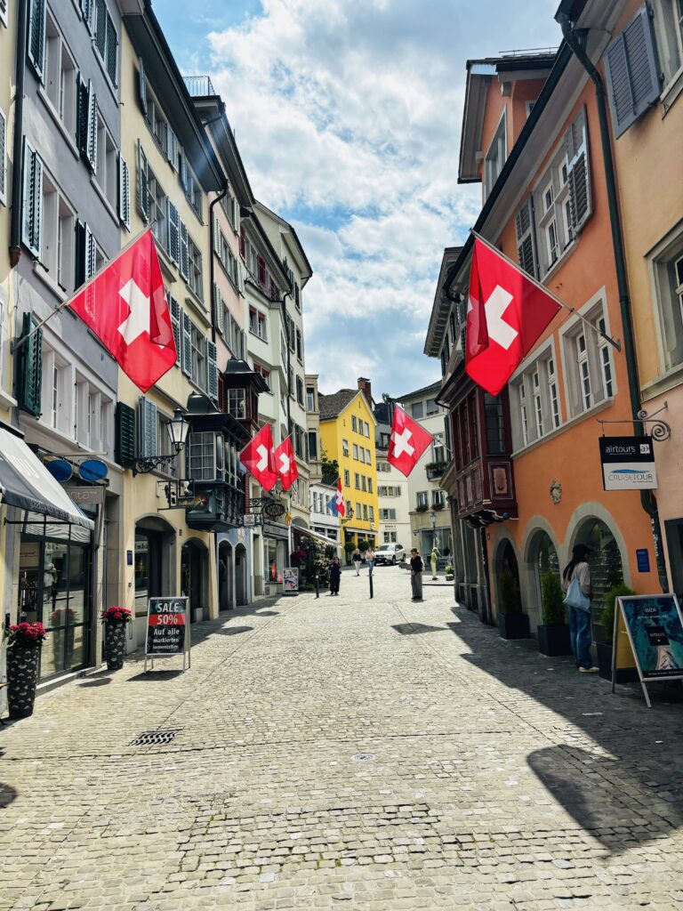 How to Spend 3 Hours in Zürich