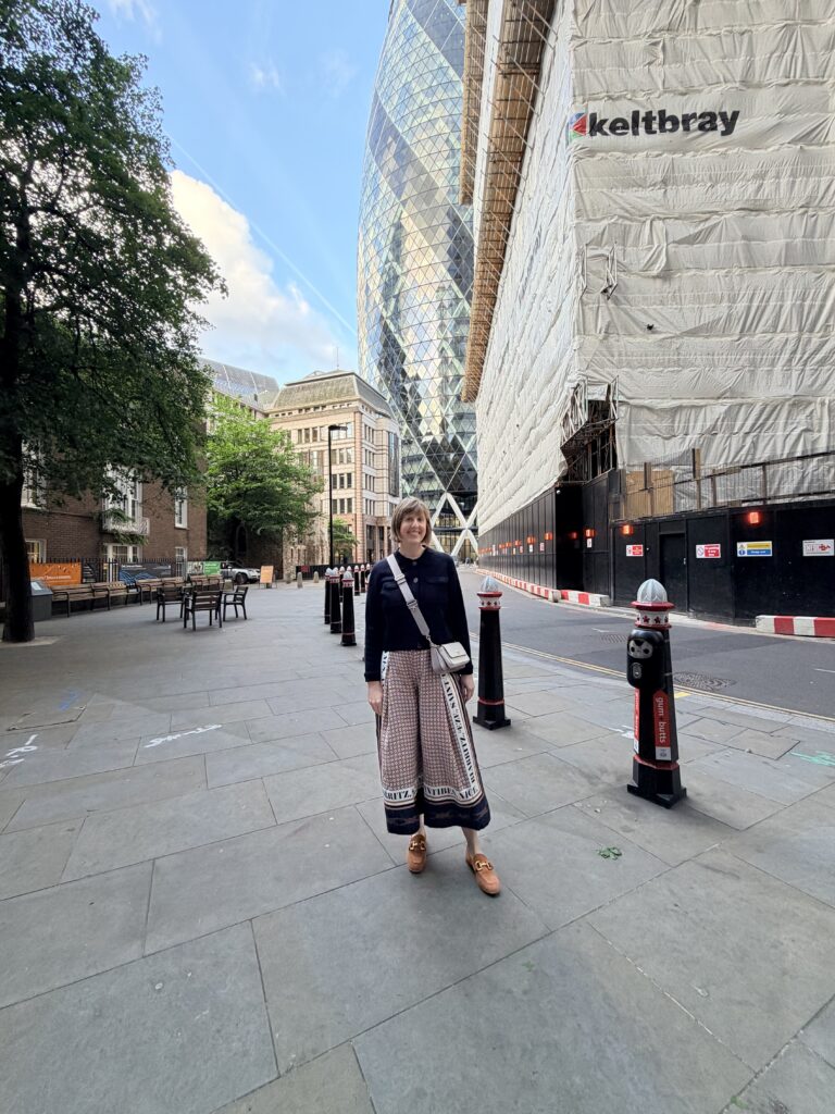 what to wear in London in May